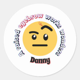 Eyebrow Sass: A Raised Eyebrow Works Wonders Ronde Sticker