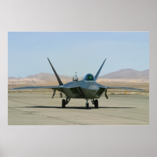 F-22 Raptor Taxiing Poster (Voorkant)