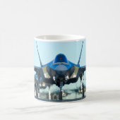 F-35A LIGHTNING II Taxi Mok (Center)