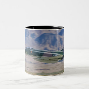 F-4 Phantom II mok met lage doorloop