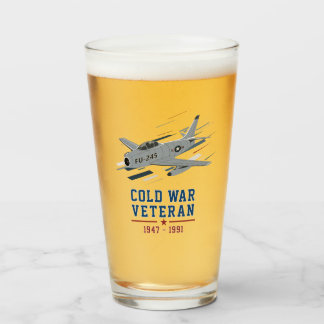 F-86 Sabre straaljager Koude Oorlog veteraan Glas