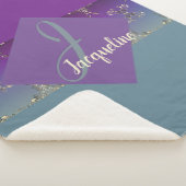 Fabergè-achtige Paarse monogram met blauw gradiënt Sherpa Deken (3/4)