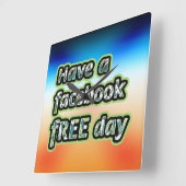Facebook Free Day Vierkante Klok (Hoek)