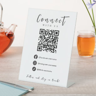 Facebook Instagram Tiktok QR Code Modern Wit Reclamebord Met Voetstuk