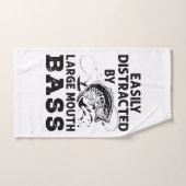 Facile à distraire par gros pêcheur de basse-bouch (Serviette à main)