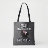 Facilement distrait par les chats et le Sac fourre (Devant)