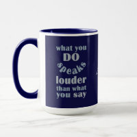 Faire contre dire des tasses monogrammes personnal