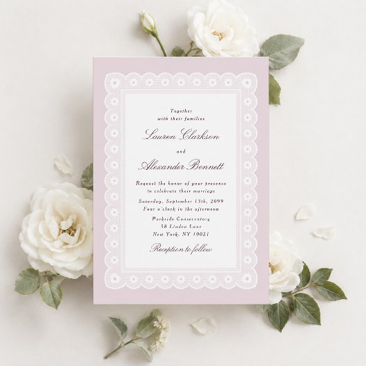 Faire invitation de mariage en dentelle rose