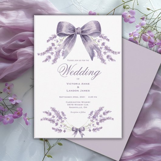 Faire invitation de mariage florale violette et à