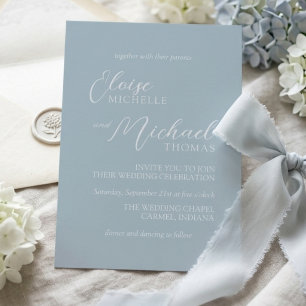 Faire invitation de mariage sur papier bleu côtier