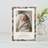 Faire-part Annonce de naissance de bébé fille avec fleurs vin (Debout devant)