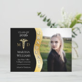 Faire-part Black | Or Diplômé Vague Caducée MD Diplômé de l'É (Debout devant)