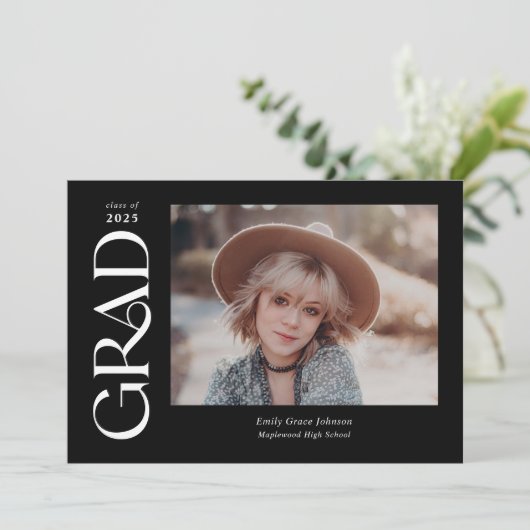 Faire-part Black Trendy Serif Deux Photos Graduation (Debout devant)