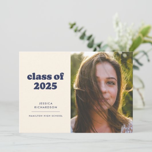 Faire-part Bleu foncé Rétro Simplicité Photo Graduation (Debout devant)