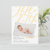 Faire-part Bonjour moderne jaune 1 typographie photo (Debout devant)