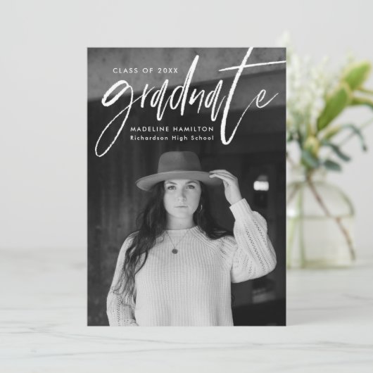 Faire-part Brosse blanche manuscrite Script 4 Diplôme photo (Debout devant)