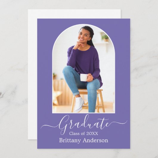 Faire-part Calligraphie d'arc moderne Périwinkle Graduation (Devant / Derrière)