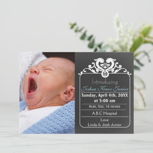 Faire-part Chalkboard bleu nouveau photo bébé (Debout devant)