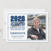 Faire-part Class of 2026 Navy Blue Modern Bold Photo Grad (Devant)