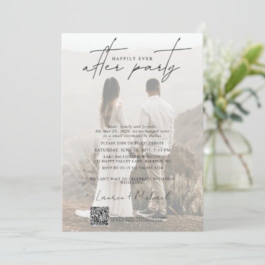 Faire-part Code QR Heureusement Jamais après la photo Party 2 (Debout devant)