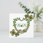 FAIRE-PART COEURS SHAMROCKS VERTS AVEC FLEURS ROSES MONOGRAMM (Debout devant)