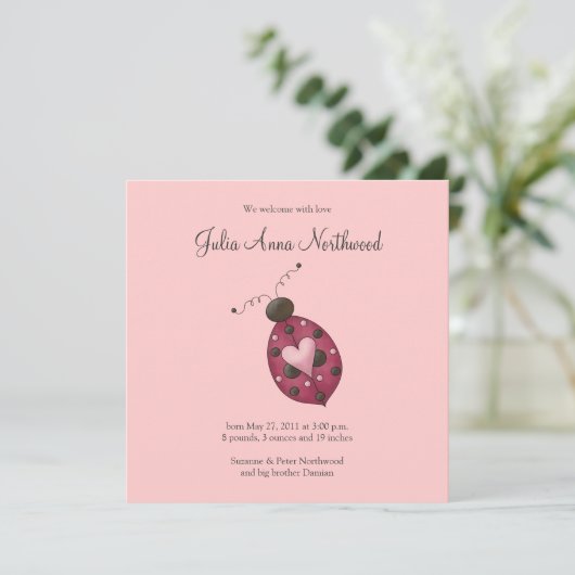 Faire-part Cute comme un bug ・ Cerise Ladybug (Debout devant)