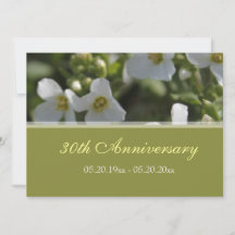 faire-part d'anniversaire de fleurs de jardin blan