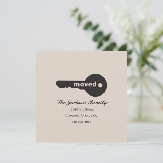 Faire-part de déplacement de clé simple (Debout devant)