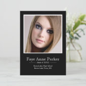 Faire-part de diplôme en photo classique encadrée (Debout devant)