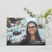 faire-part de fin d'études 2025 avec photo (Debout devant)