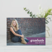 Faire-part de graduation classique violet - Invita (Debout devant)