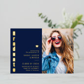 faire-part de graduation de feuille bleue et d'or (Debout devant)