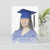 Faire-part de graduation de script bleu photo (Debout devant)