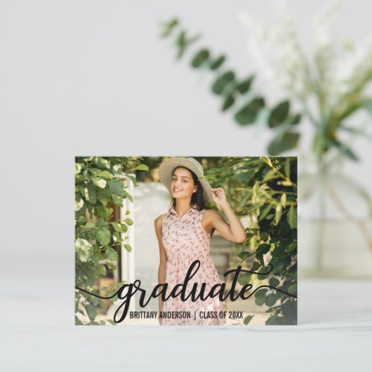 Faire-part de graduation de script moderne (Debout devant)