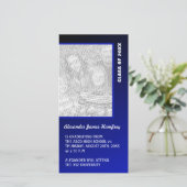 Faire-part de graduation en bleu foncé (Debout devant)