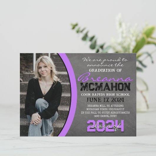 Faire-part de graduation en tableau noir et violet