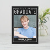 Faire-part de graduation moderne Invitation (Debout devant)