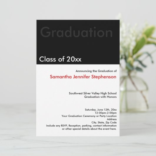 Faire-part de graduation noire minimilast moderne (Debout devant)