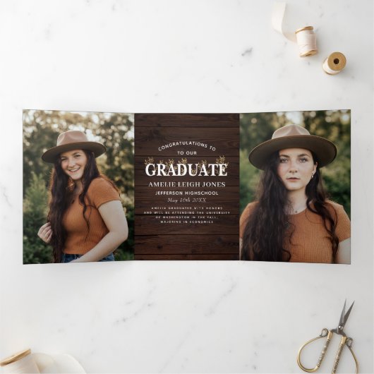 Faire-part de graduation photo en bois rustique (Intérieur)