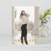 Faire-part de graduation photo minimale moderne (Debout devant)