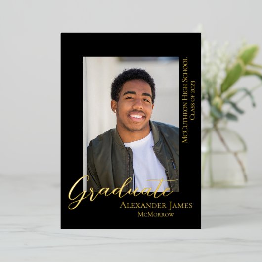 Faire-part de graduation photo simple moderne (Debout devant)