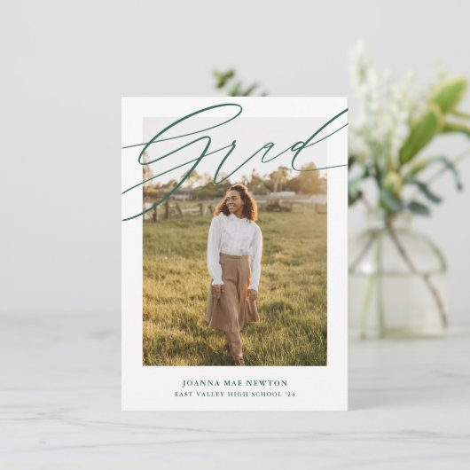 Faire-part de graduation photo verte de script sim (Debout devant)