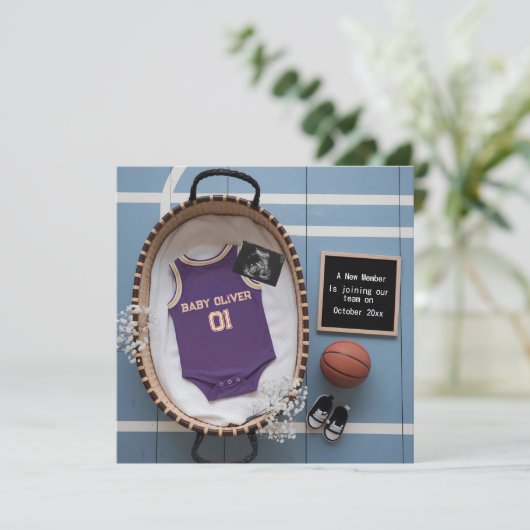 Faire-part de grossesse sur le thème du basket num (Debout devant)