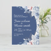 Faire-part de mariage à bordure de fleurs bleues (Debout devant)