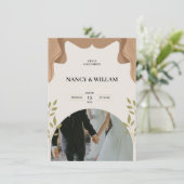 faire-part de mariage à fleurs beige (Debout devant)