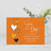 Faire-part de mariage à thème de cœur orange (Debout devant)