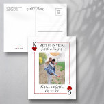 Faire part de mariage avec carte à jouer et monogr<br><div class="desc">Célébrez dans le style avec ces cartes de save the date de mariage élégantes et très tendance. Ce design est facile à personnaliser avec le texte de votre événement spécial et vos invités seront ravis lorsqu'ils recevront ces cartes postales fabuleuses.</div>