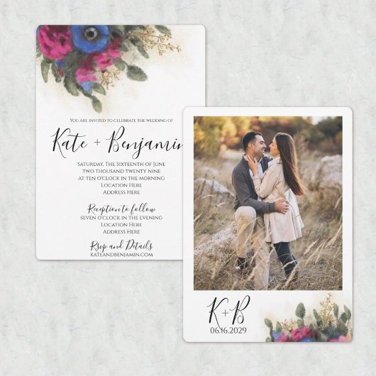 Faire-part de mariage avec rose foncé et fleurs bl