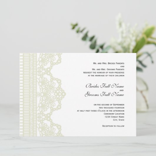 faire-part de mariage de dentelle tachée (Debout devant)