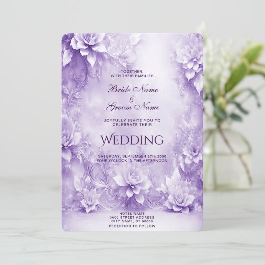 Faire-part de mariage de fleurs blanches violettes (Debout devant)